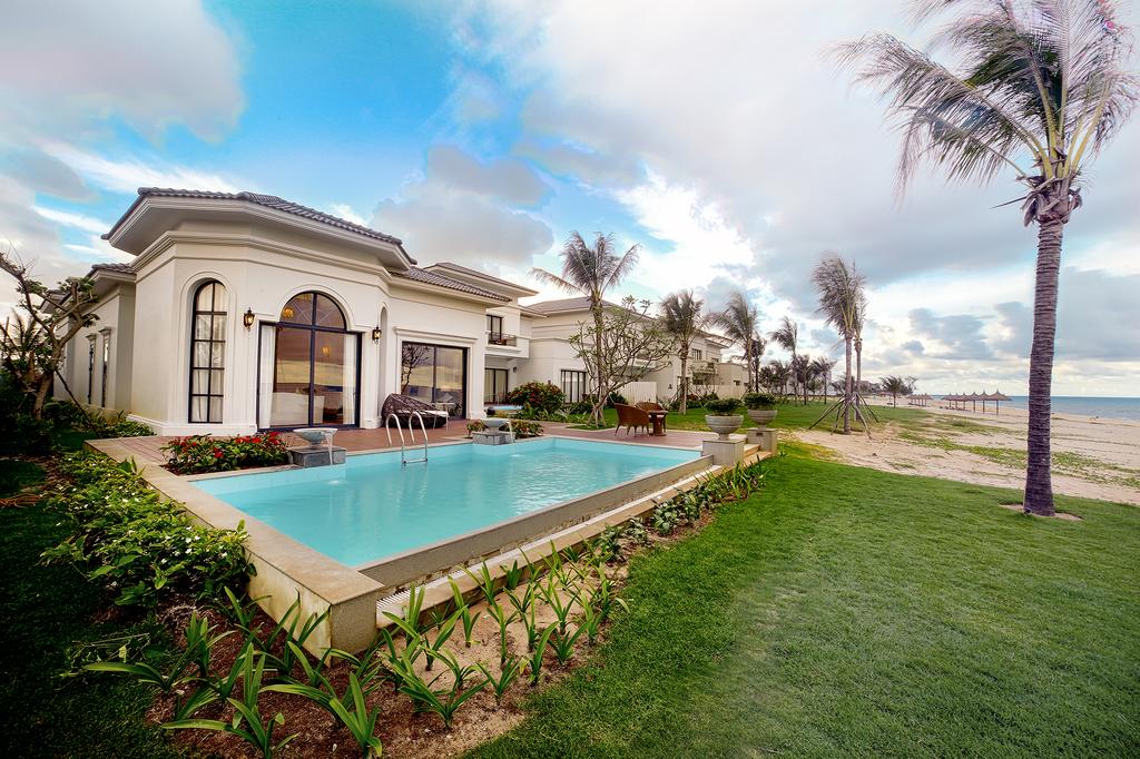 Vinpearl Resort & Spa Long Beach Nha Trang 5 sao